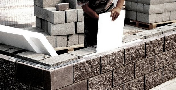 Будівництво будинку з керамзитобетонних блоків своїми руками