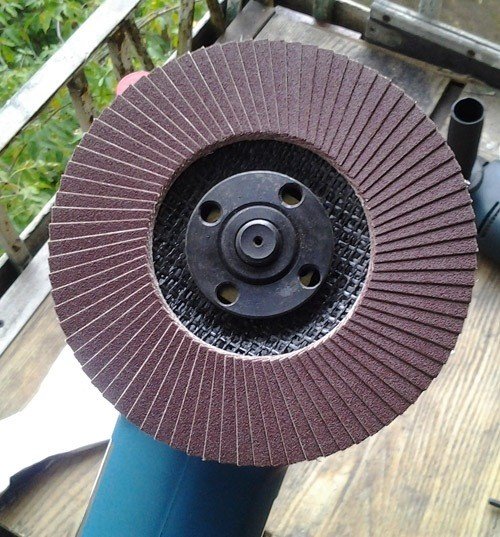 Як здійснюється шліфування зрубу