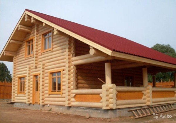 Зруб лазні з оциліндрованої колоди Зруб лазні з оциліндрованої колоди