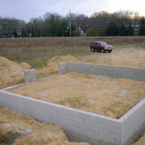 Як викласти гараж з піноблоків своїми руками Як викласти гараж з піноблоків своїми руками