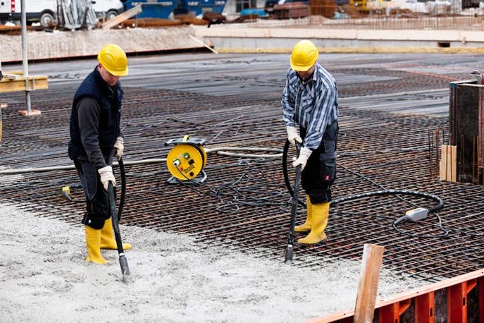 Розглядаємо вібраційний агрегат для бетону