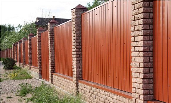 Бетонні стовпи для паркану своїми руками Будівництво будинків і конструкцій з піноблоків Бетонні стовпи для паркану своїми руками Будівництво будинків і конструкцій з піноблоків