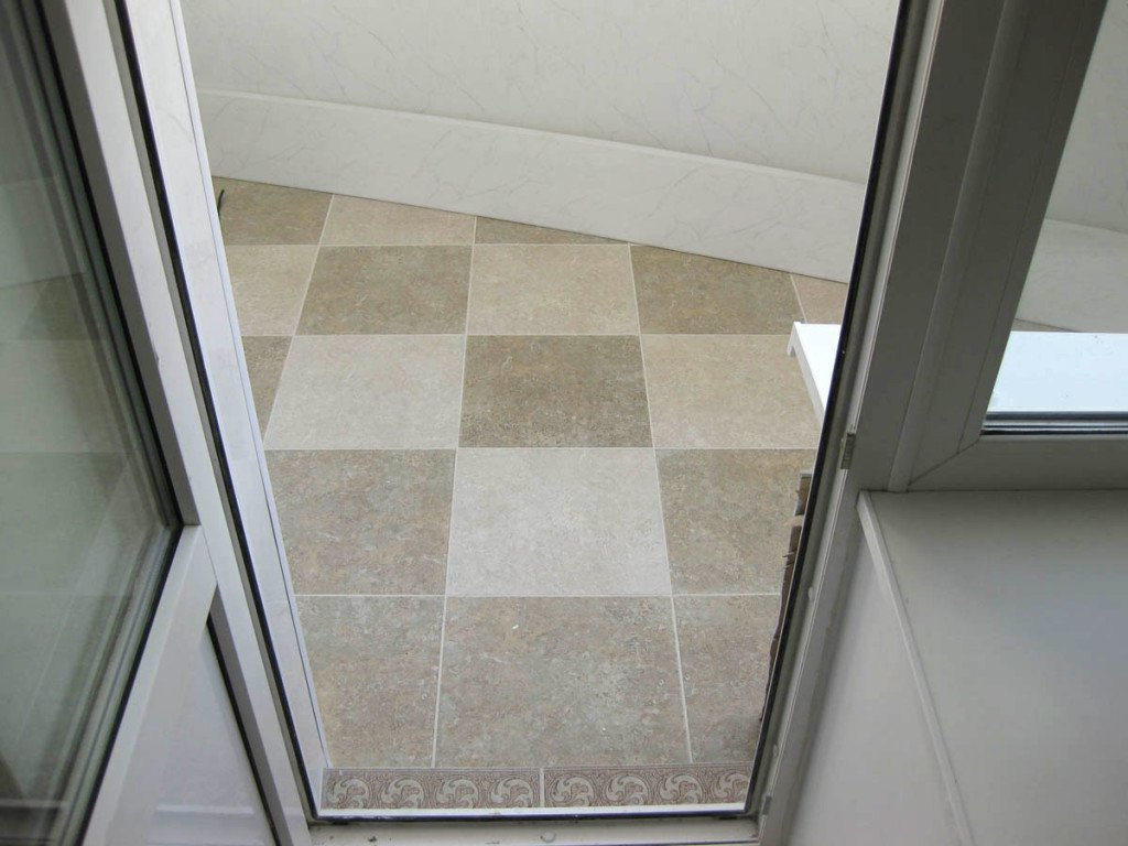 Як зробити підлогу на балконі і з чого зробити своїми руками