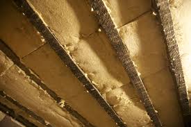 Як і чим утеплити стелю лазні своїми руками відео інструкція Як і чим утеплити стелю лазні своїми руками відео інструкція