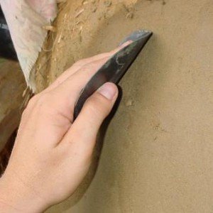 Як пофарбувати і якісно обробити цегляну стіну на балконі?