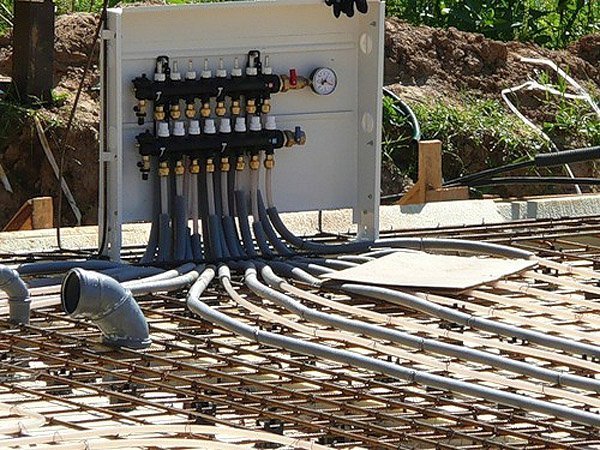 Технологія монтажу УШП фундаменту   відео процесу зведення