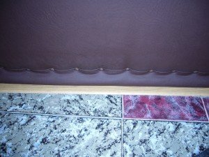 Як утеплити вхідні деревяні двері своїми руками і чим утеплювати