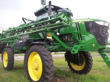Самохідний обприскувач John Deere   надійний помічник на поле
