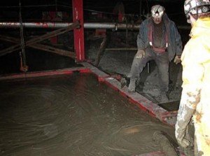 Залізнення бетону в домашніх умовах своїми руками: відео, способи, інструкція Залізнення бетону в домашніх умовах своїми руками: відео, способи, інструкція