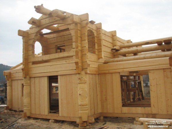 Для чого призначений і з чого виготовляють вертикальний брус Для чого призначений і з чого виготовляють вертикальний брус