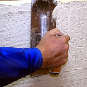 Які бувають види фасадної штукатурки, особливості застосування