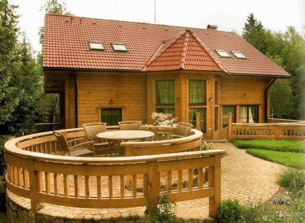 Дуже гарні деревяні будинки Дуже гарні деревяні будинки