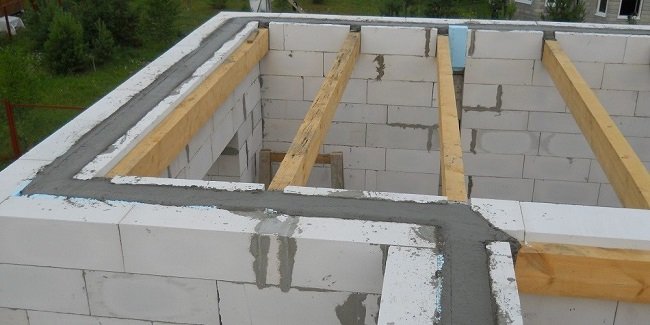 Експлуатаційні характеристики піноблоків