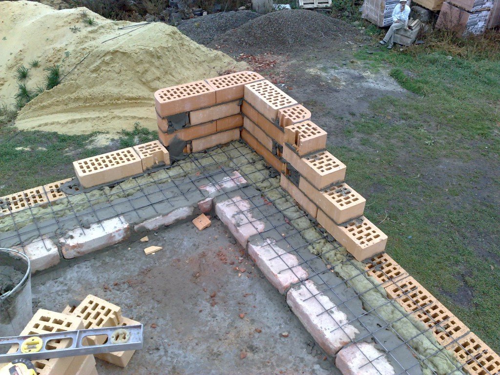 Армування цегляної кладки стін поздовжнє, вертикальне, поперечний Армування цегляної кладки стін поздовжнє, вертикальне, поперечний