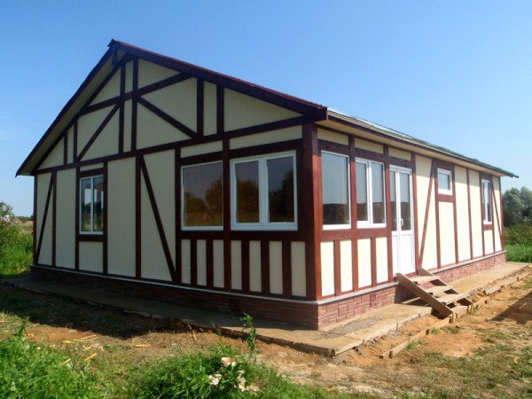 Як правильно утеплити щитовий будинок для зимового проживання? Як правильно утеплити щитовий будинок для зимового проживання?