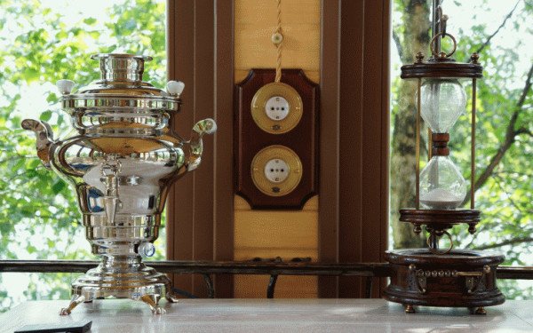 Може бути ретро проводка в деревяному будинку?