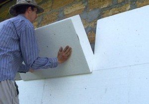 Як утеплити стіни пінопластом зсередини своїми руками: експрес технологія