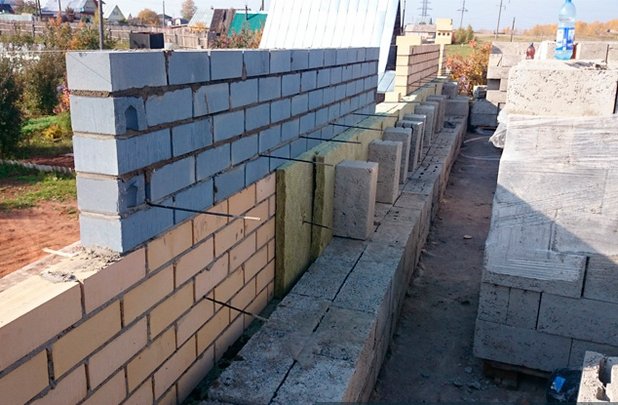 Товщина стіни з керамзитобетонних блоків