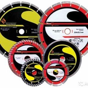 Як і чим розрізати цегла і цегляну стіну самостійно   фото та відео