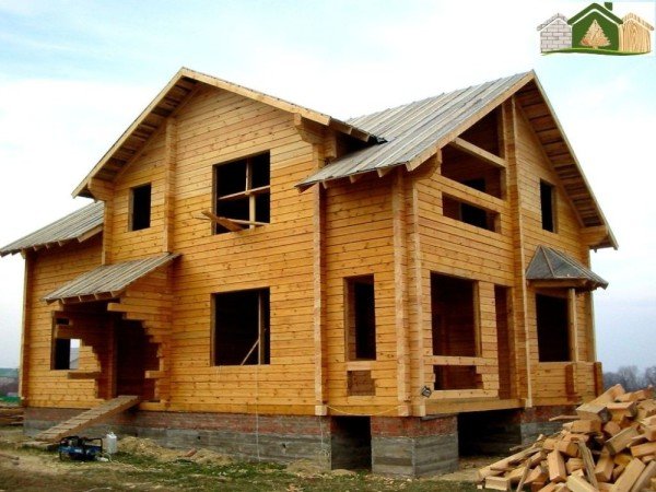 Екологічне житло: котеджі з бруса