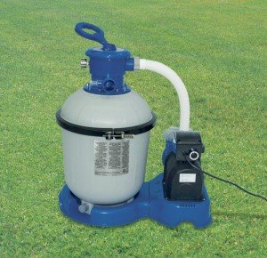 Огляд фільтрів для дачного басейну: плюси і мінуси кожного виду і розрахунок потужності пристрою