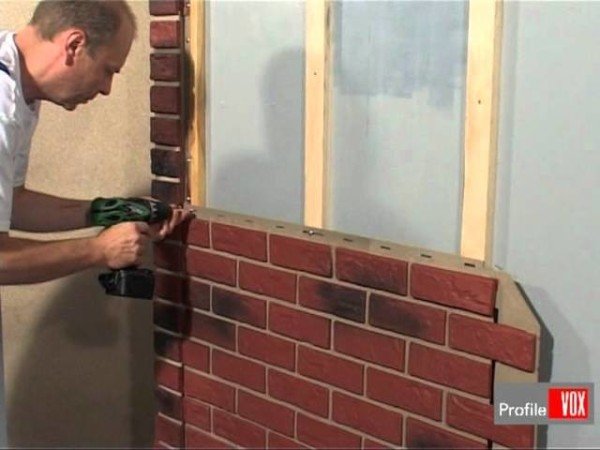 Облицювальні панелі для оздоблення фасаду будинку