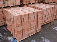 Транспортування і подача цегли