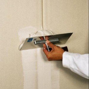 Як вирівняти стелю шпаклівкою Як вирівняти стелю шпаклівкою