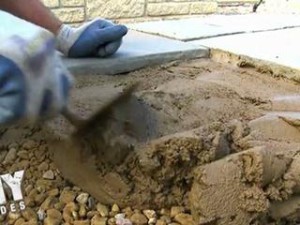 Укладання тротуарної плитки своїми руками: технологія укладання, способи, схеми