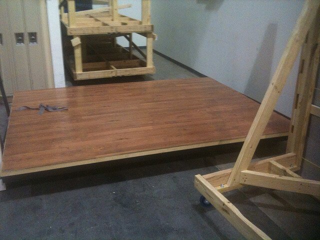 Як утеплити підлогу в деревяному будинку своїми руками