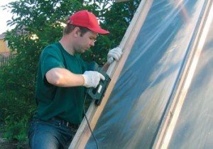 Як правильно вибрати будівельний степлер (електричний і механічний)