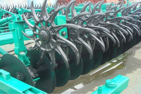 Як зробити культиватор для мінітрактора своїми руками: креслення, схема складання і порядок виконання робіт Як зробити культиватор для мінітрактора своїми руками: креслення, схема складання і порядок виконання робіт