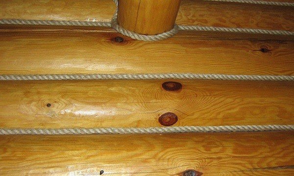 Як проводитися внутрішня обробка деревяного будинку