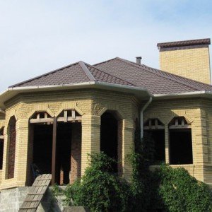 Проекти будинків з жовтої цегли: варіанти будівництва Проекти будинків з жовтої цегли: варіанти будівництва