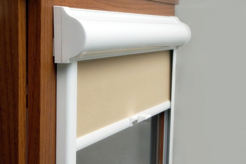 Рулонні штори на вікна без свердління   як встановити