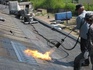 Технологія укладання мякої покрівлі бікрост на дах