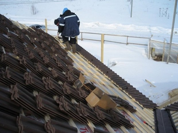 Огляд виробництва цементно піщаної декоративної черепиці