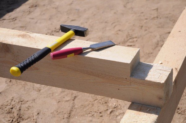 Як створюється верхня обвязка каркасного будинку? Як створюється верхня обвязка каркасного будинку?