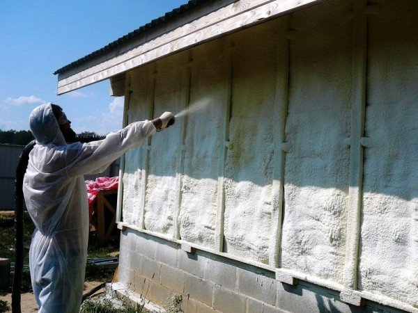 Утеплення стін брусового будинку зовні своїми руками