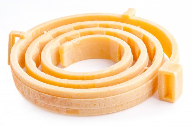 Нашийник від кліщів: переваги і недоліки вироби