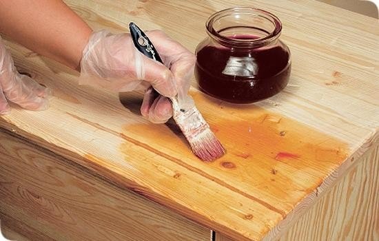 Використання масла для дерева Використання масла для дерева