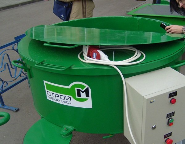 Технологія приготування якісного бетону в бетономішалці Технологія приготування якісного бетону в бетономішалці