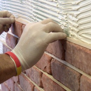 Штучний цегла   укладання, виготовлення і виробництво своїми руками