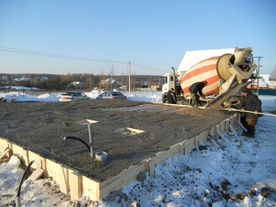 Протиморозна добавка в бетон: характеристики Будівництво будинків і конструкцій з піноблоків Протиморозна добавка в бетон: характеристики Будівництво будинків і конструкцій з піноблоків