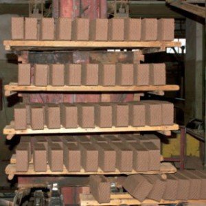 Саморобний цегла своїми руками в домашніх условияях