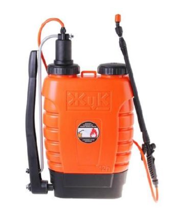 Помпові, ранцеві, пневматичні обприскувачі Жук   надійний помічник в саду від російського виробника