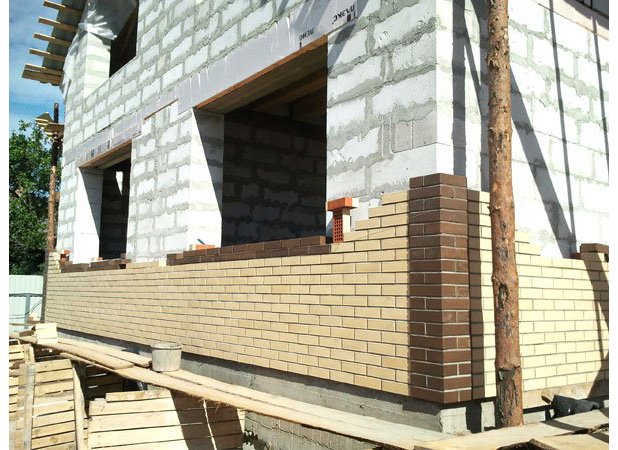 Оздоблення будинку з газобетону   варіанти внутрішньої і зовнішньої обробки