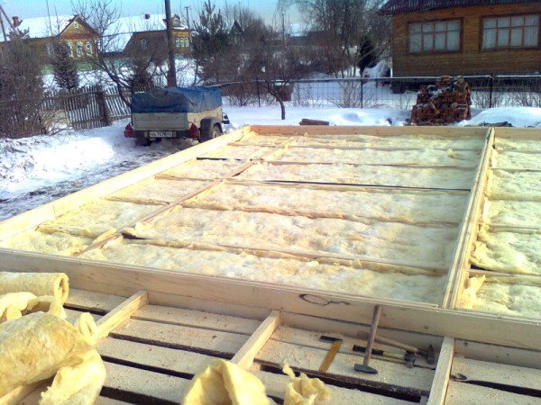 Чи потрібно утеплювати будинок з бруса перерізу 200?200?