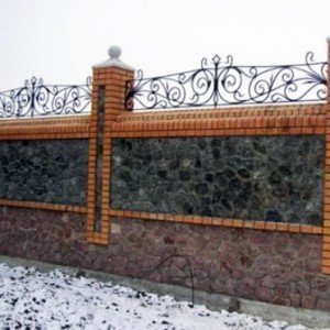 Як побудувати паркан з цегли своїми руками фото та відео Як побудувати паркан з цегли своїми руками фото та відео