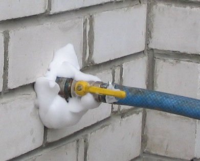 Утеплення стін. Вентильований фасад. Теплоізоляція «Колодязем». «Мокре» утеплення. Теплоізоляція пустотілих стін пензлем